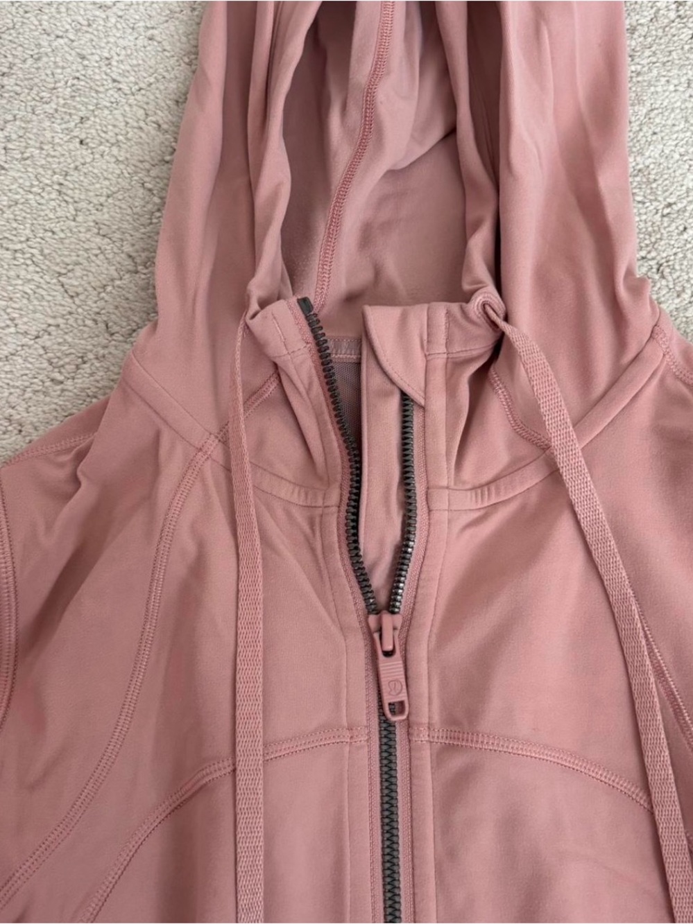 Lululemon Define Jacket - Picture 2 of 3